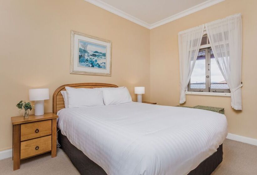 Albany Historic Cottage By The Bnb Collection