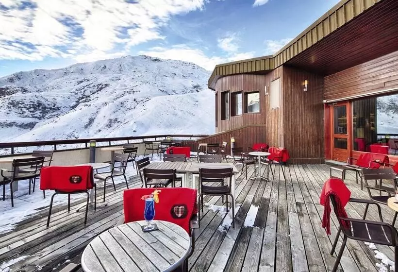 Hotelli Hôtel Les Menuires Les Bruyères