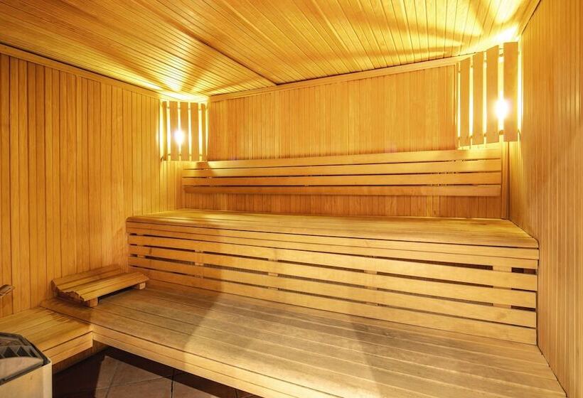 Hotel Hôtel Les Menuires Les Bruyères