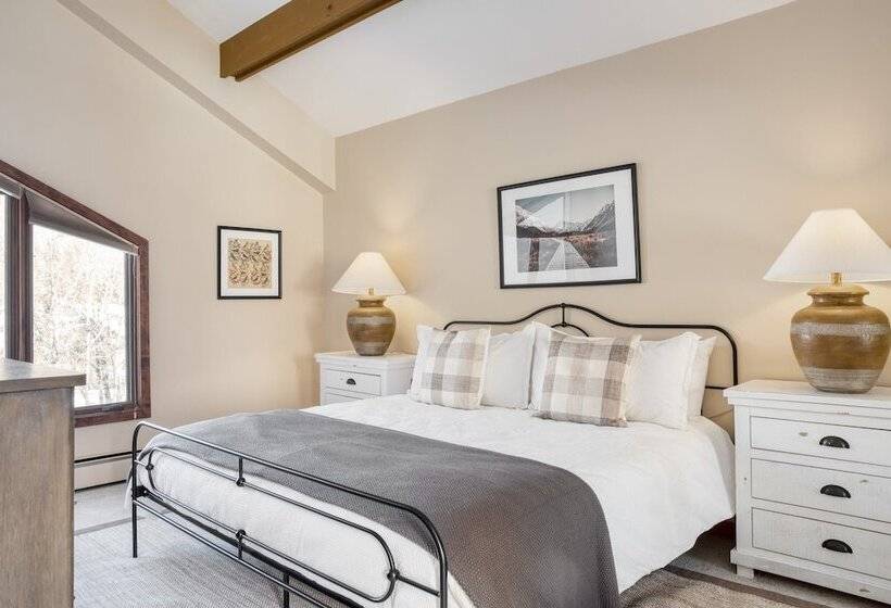 Cloud 9 By Avantstay Located At The Base Of Vail Ski Resort W/ Community Pool & Hot Tub