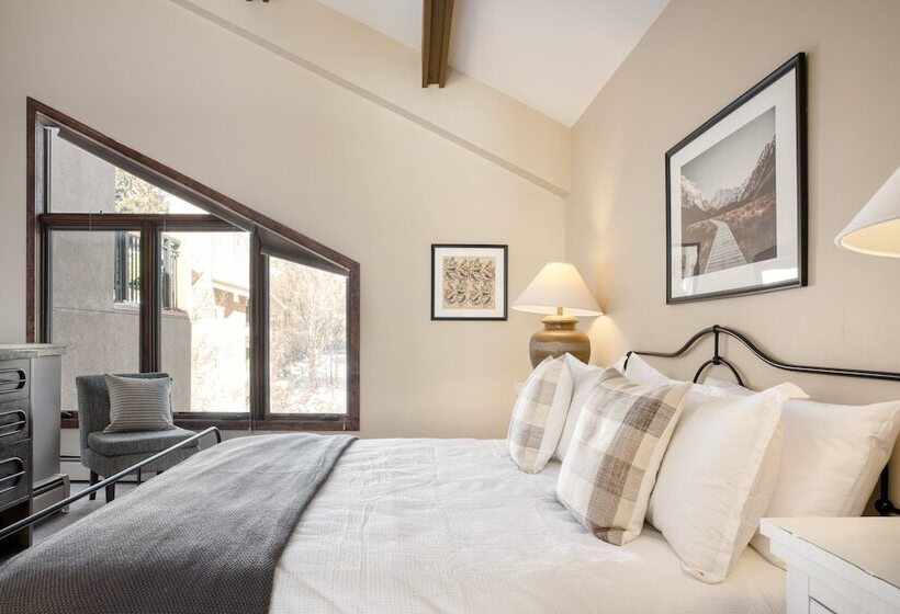 Cloud 9 By Avantstay Located At The Base Of Vail Ski Resort W/ Community Pool & Hot Tub