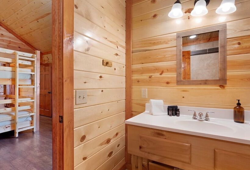 Haywood By Avantstay Mountain Living Dream! W/ Movie Theatre, Hot Tub+views!