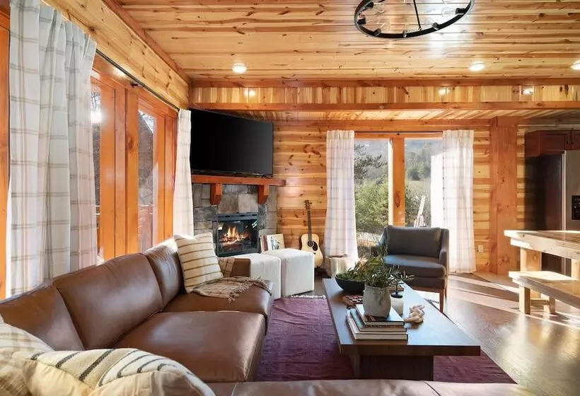 Haywood By Avantstay Mountain Living Dream! W/ Movie Theatre, Hot Tub+views!