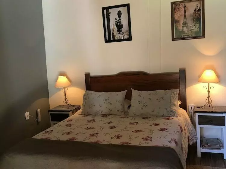 Hostelli Pousada Vale Dos Sonhos