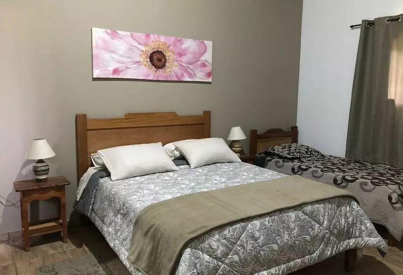 Hostelli Pousada Vale Dos Sonhos