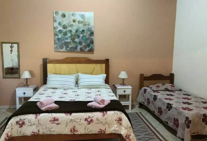 Hostelli Pousada Vale Dos Sonhos