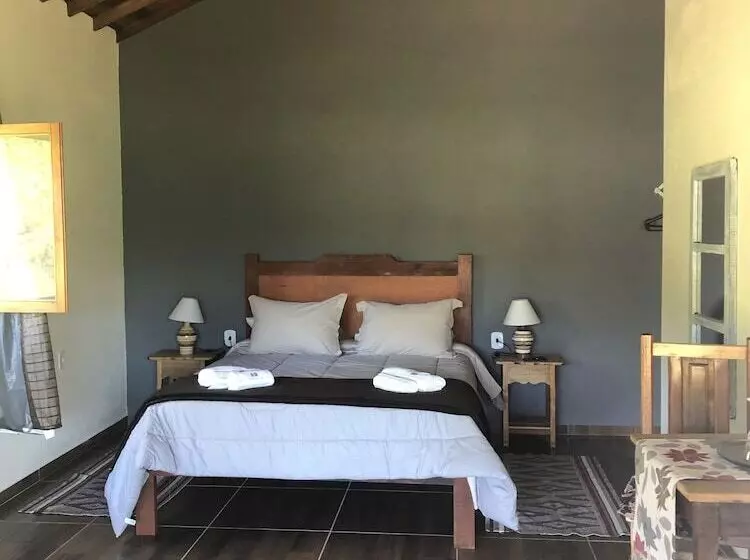 Hostelli Pousada Vale Dos Sonhos