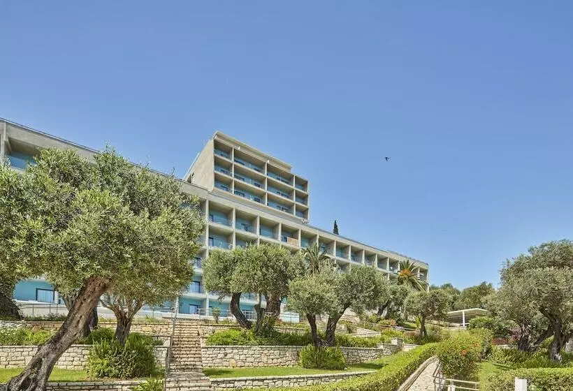 Hotelli Atlantica Nissaki Beach   Adults Only