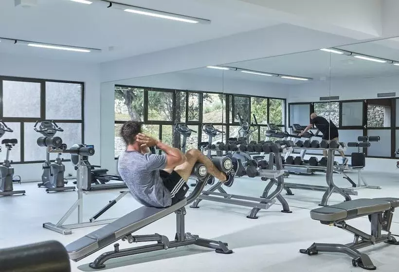 Hotelli Atlantica Nissaki Beach   Adults Only