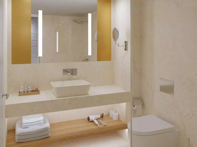 Hotelli Atlantica Nissaki Beach   Adults Only