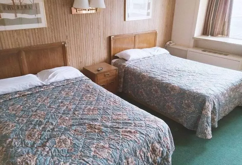 Hotelli Blue Way Inn And Suites Winfield