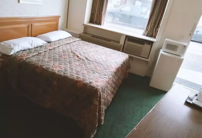 Hotelli Blue Way Inn And Suites Winfield