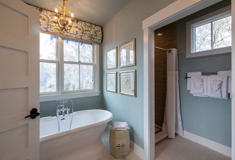 فندق Cedar Lodge On Honey Creek