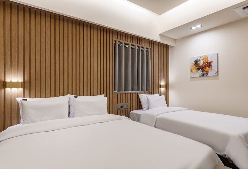 Hotell Yeonggwang Hound