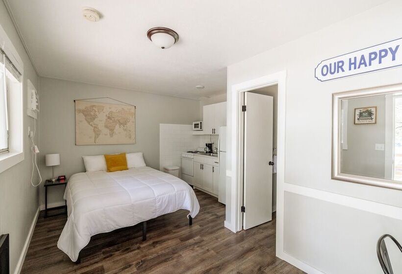 فندق Kimberling Cove M9