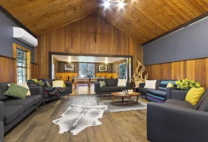 ホテル Mingling Waters