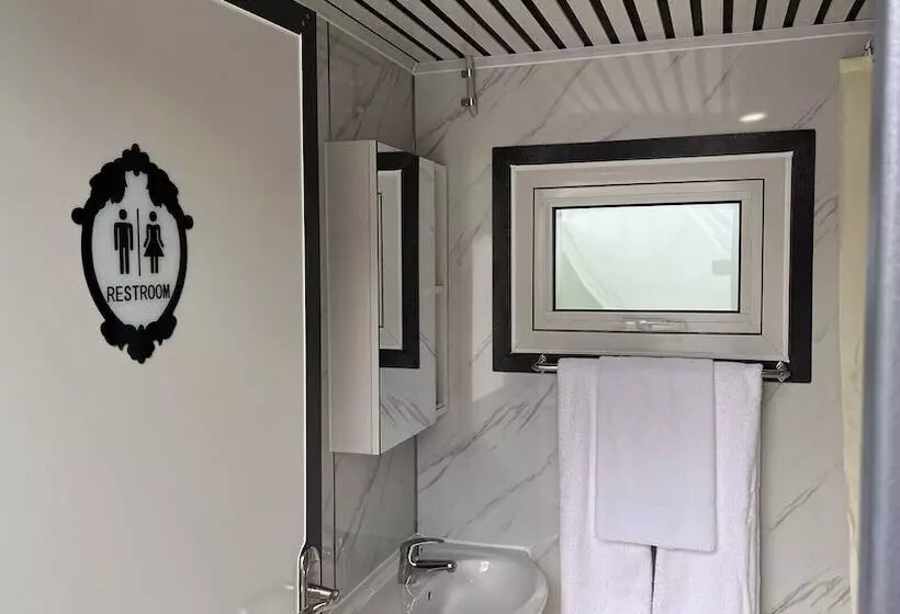 ホテル Mingling Waters