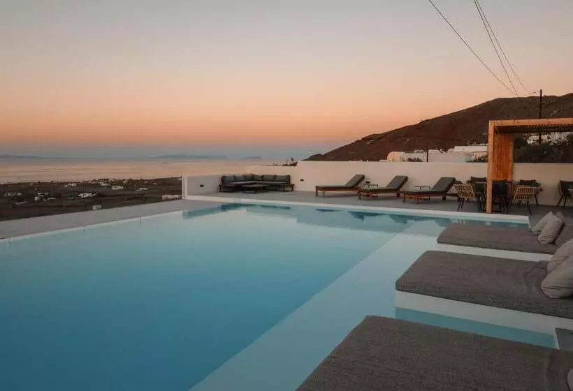 Hotelli North Wind Luxury Suites