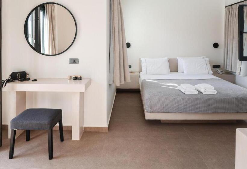 בית מלון כפרי North Wind Luxury Suites