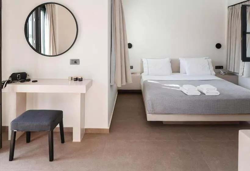 Hotelli North Wind Luxury Suites