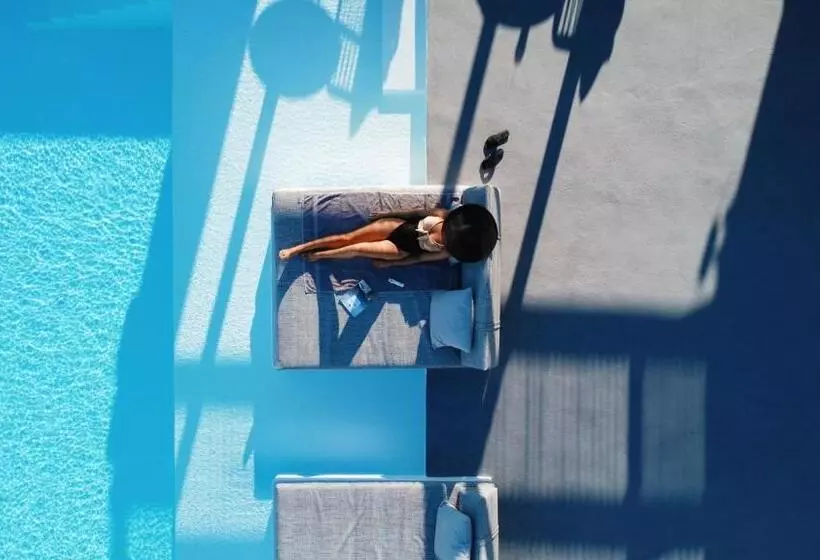 Hotelli North Wind Luxury Suites