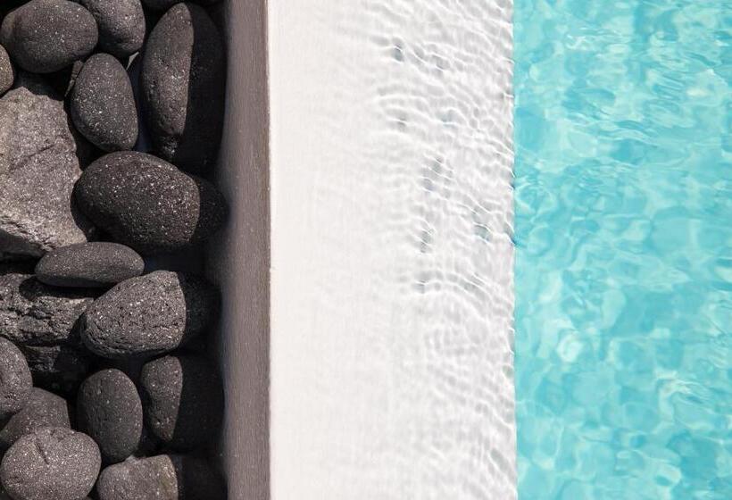 בית מלון כפרי North Wind Luxury Suites