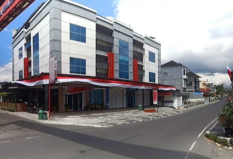 בית מלון כפרי Penginapan Mutiara Syariah