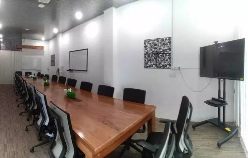ホテル Penginapan Mutiara Syariah