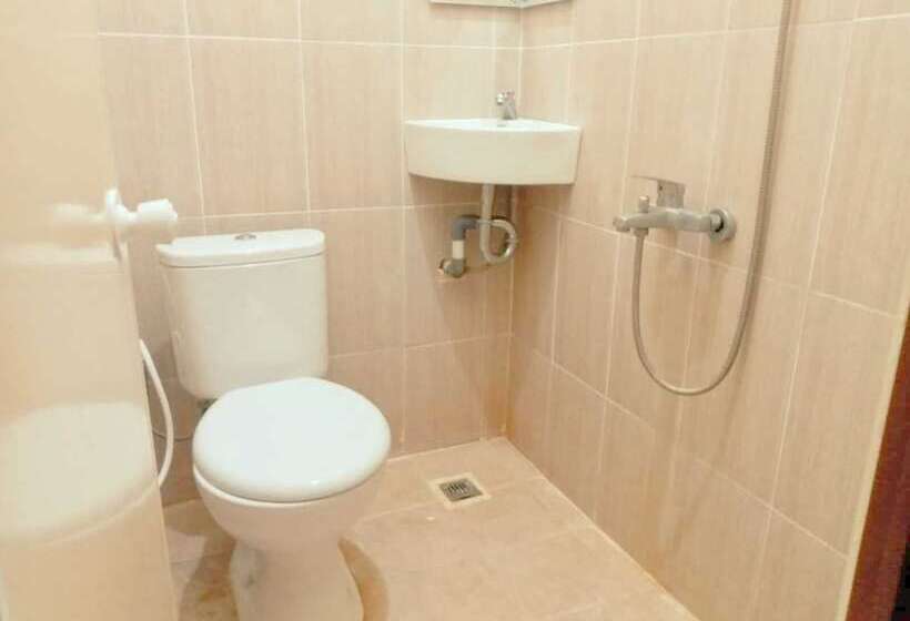 בית מלון כפרי Penginapan Mutiara Syariah