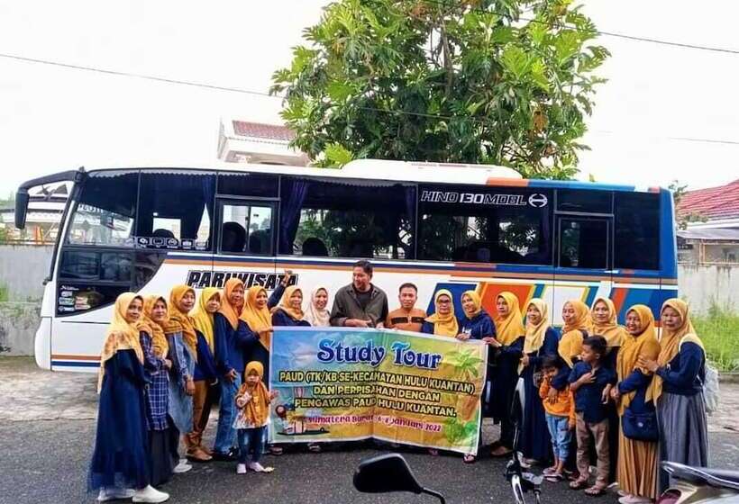 בית מלון כפרי Penginapan Mutiara Syariah