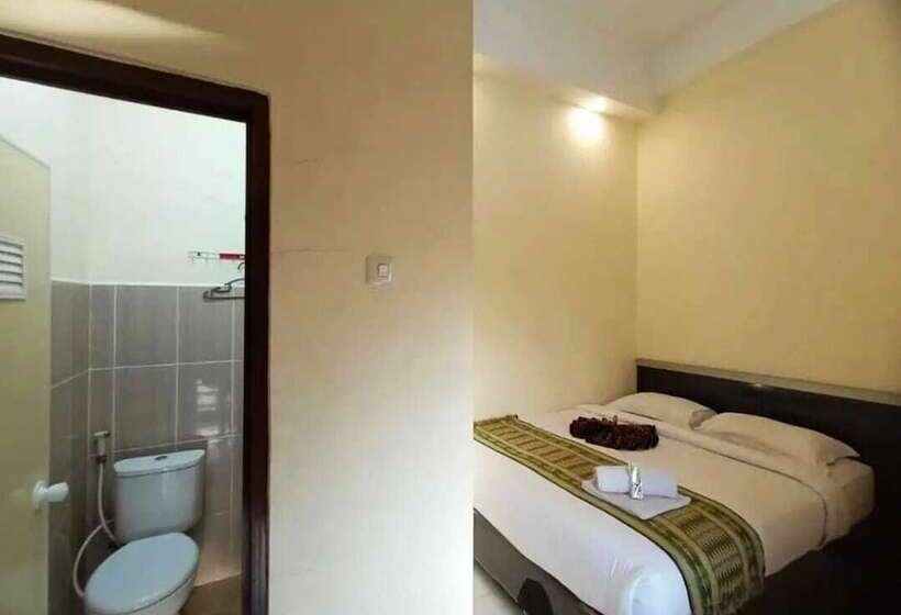 בית מלון כפרי Penginapan Mutiara Syariah