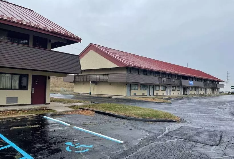 Hotelli Travelodge By Wyndham Holland/toledo