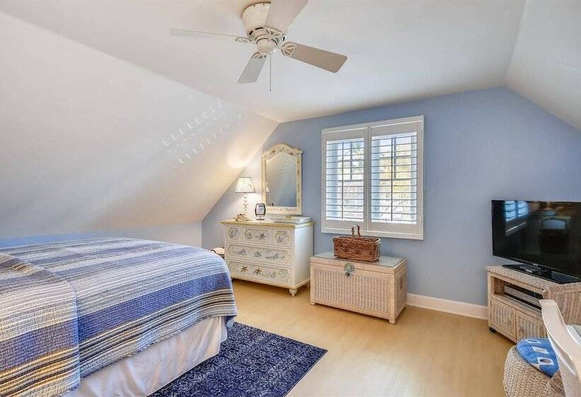 Key West Casa By Avantstay Communal Pool Bbq & Patio Near Duval Street Week Long Stays Only