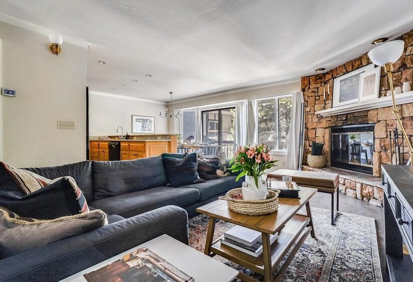 Marillac By Avantstay Gorgeous Ski Cabin W/ Balcony & Patio