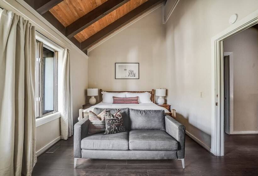 Marillac By Avantstay Gorgeous Ski Cabin W/ Balcony & Patio