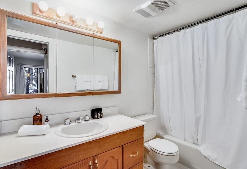 Marillac By Avantstay Gorgeous Ski Cabin W/ Balcony & Patio