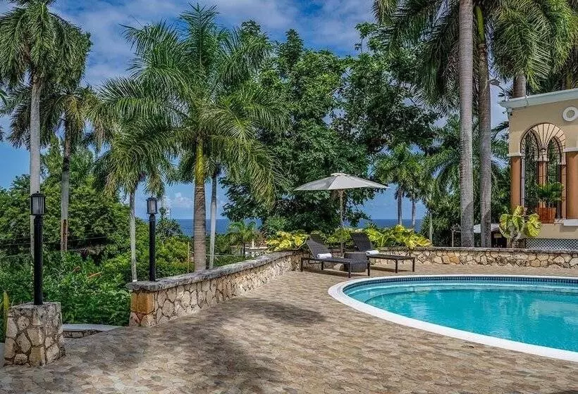 پانسیون Music Mansion