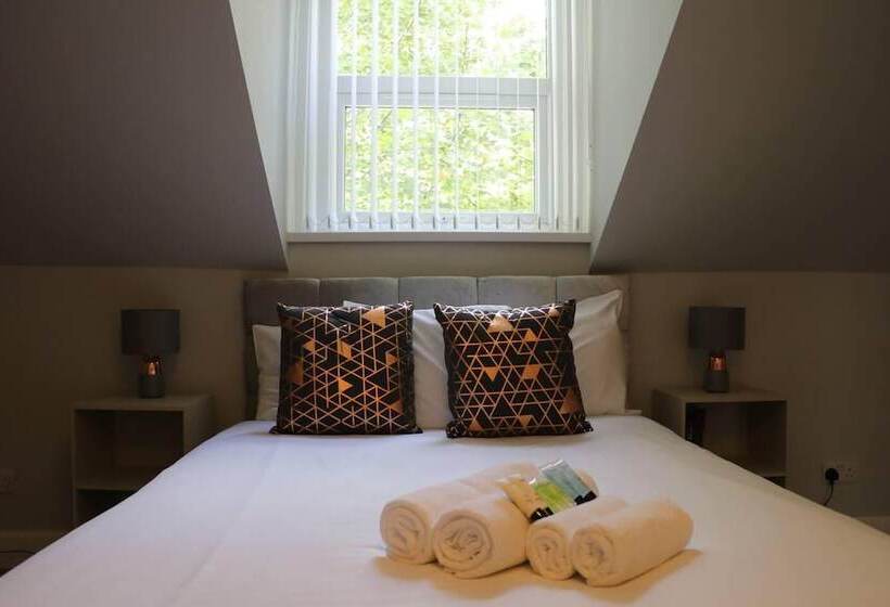 اقامتگاه So Fresh So Clean Beautiful 3 Bed House N Belfast