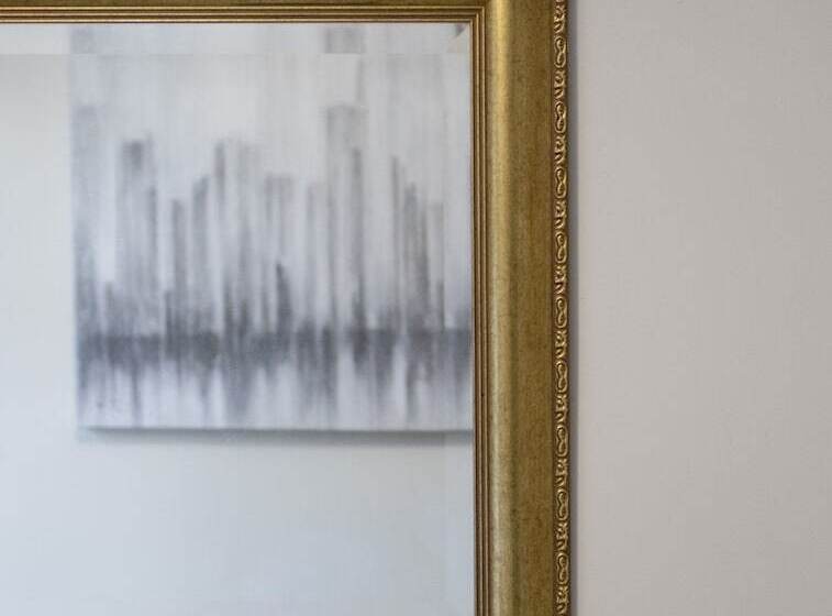 اقامتگاه The Belfast Boutique Central Cozy Sleeps7