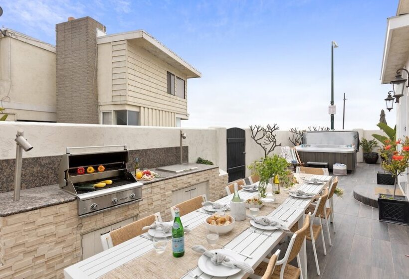 Shoreline By Avantstay Spectacular Beachfront Home W/ Fire Pit, Spa & Pool Table