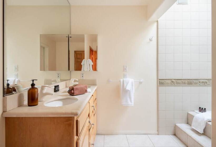 Hartwood By Avantstay Cozy Big Bear Abode W/ Spacious Deck & Stone Fireplace