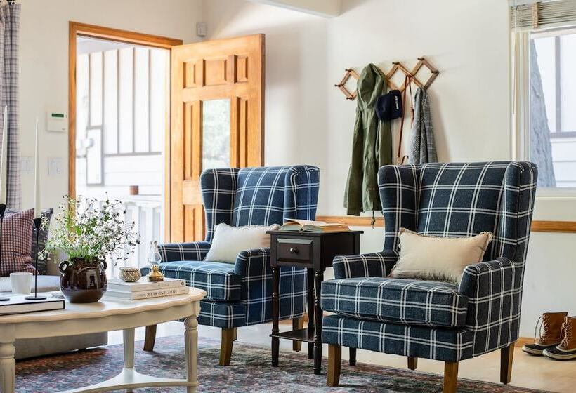 Hartwood By Avantstay Cozy Big Bear Abode W/ Spacious Deck & Stone Fireplace