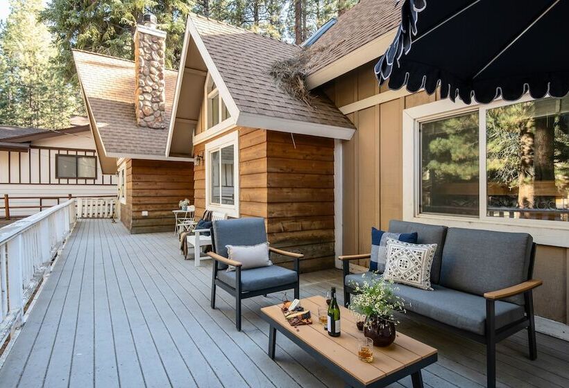 Hartwood By Avantstay Cozy Big Bear Abode W/ Spacious Deck & Stone Fireplace