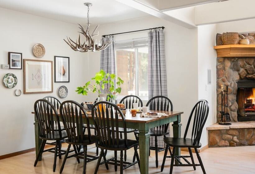 Hartwood By Avantstay Cozy Big Bear Abode W/ Spacious Deck & Stone Fireplace