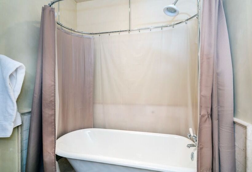 Villas At Tristant 137 By Avantstay Ski In/ Ski Out Home W/ Panoramic Views & Hot Tub