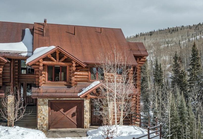 Villas At Tristant 137 By Avantstay Ski In/ Ski Out Home W/ Panoramic Views & Hot Tub