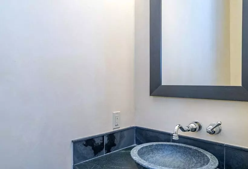 Villas At Tristant 137 By Avantstay Ski In/ Ski Out Home W/ Panoramic Views & Hot Tub