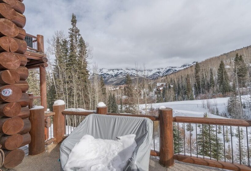 Villas At Tristant 137 By Avantstay Ski In/ Ski Out Home W/ Panoramic Views & Hot Tub