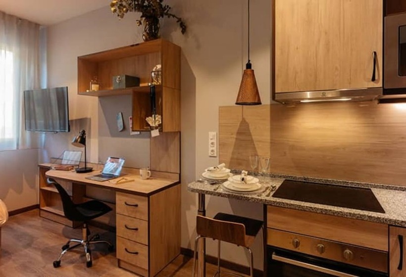 فندق صغير Livensa Living Studios San Sebastián