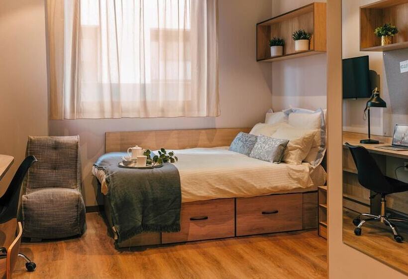 فندق صغير Livensa Living Studios San Sebastián